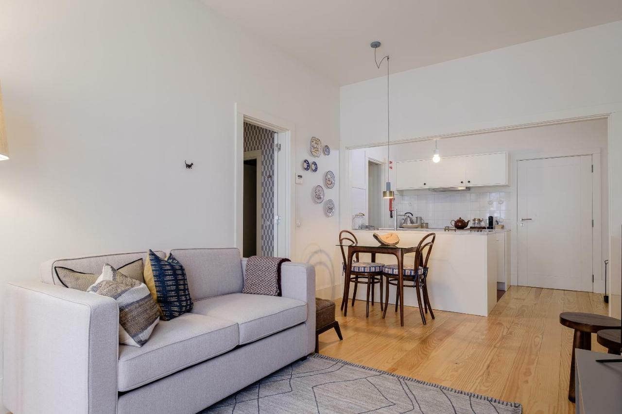 Boutique Rentals-Flores Plaza In City Historical Center OOporto Esterno foto