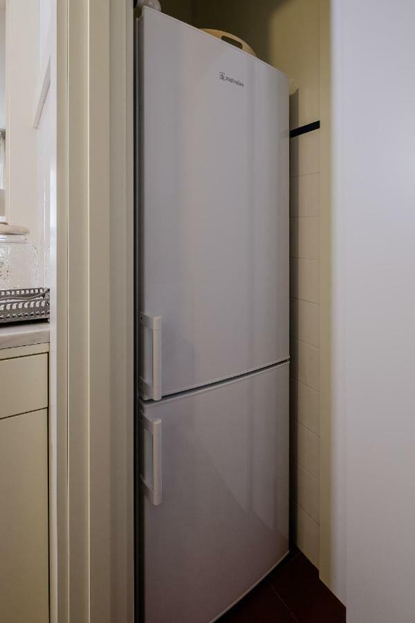 Boutique Rentals-Flores Plaza In City Historical Center OOporto Esterno foto