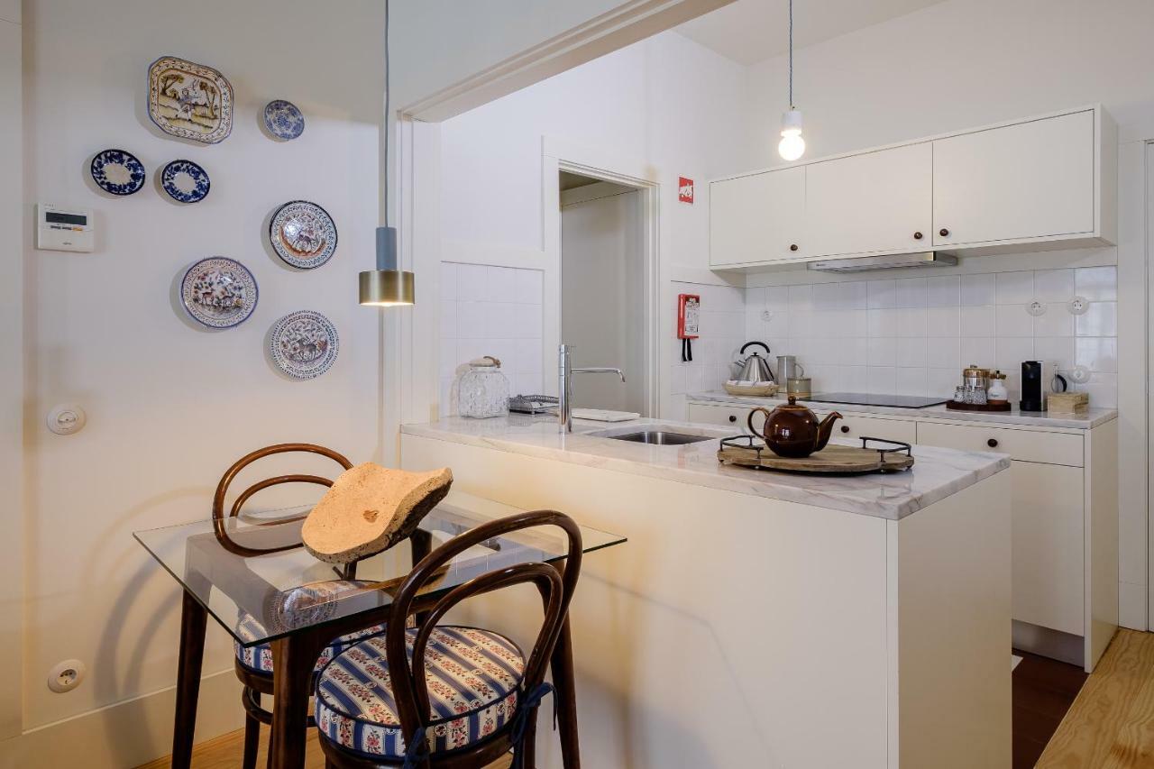 Boutique Rentals-Flores Plaza In City Historical Center OOporto Esterno foto